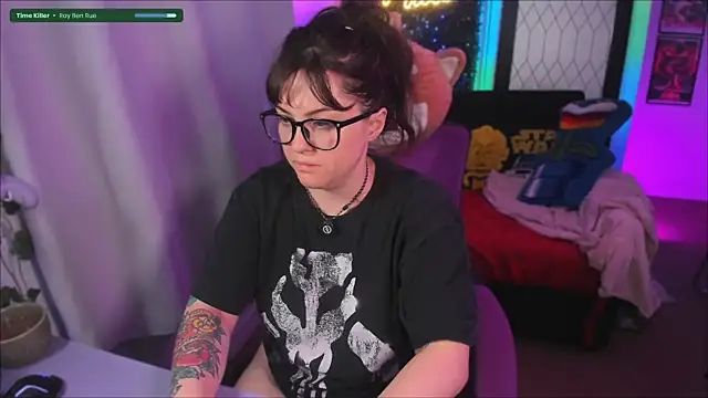 Snapshot of JennKenobi chatting on 21, 5, 2026 JennKenobi online show from 21, 5, 2026