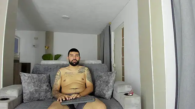 DulceRomance online show from 9, 2, 2026