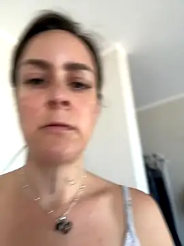 misslulipop online show from 9, 11, 2025