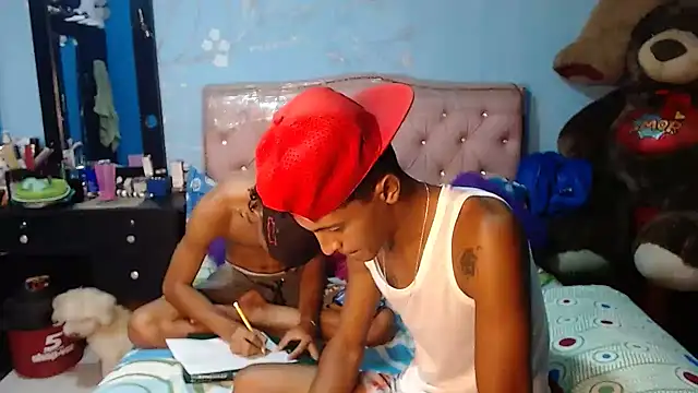 gustavo saaled19 online show from 5, 12, 2024