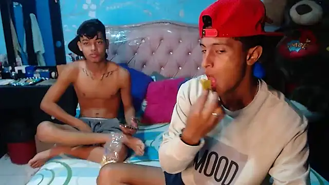 gustavo saaled19 online show from 6, 12, 2024