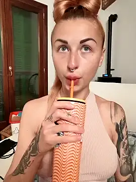 Snapshot of kylie_blck chatting on 24, 1, 2025 kylie blck online show from 24, 1, 2025