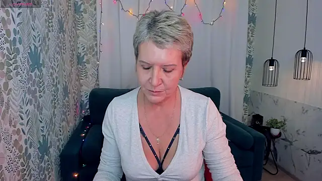 Snapshot of KathySunn chatting on 3, 1, 2025 KathySunn online show from 3, 1, 2025