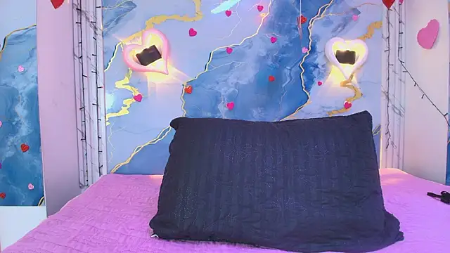 lorrayne  online show from 19, 2, 2026