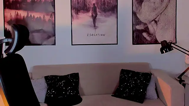 Snapshot of AsheLucker chatting on 13, 12, 2024 AsheLucker online show from 13, 12, 2024