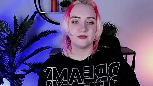 Snapshot of AsheLucker chatting on 9, 2, 2025 AsheLucker online show from 9, 2, 2025