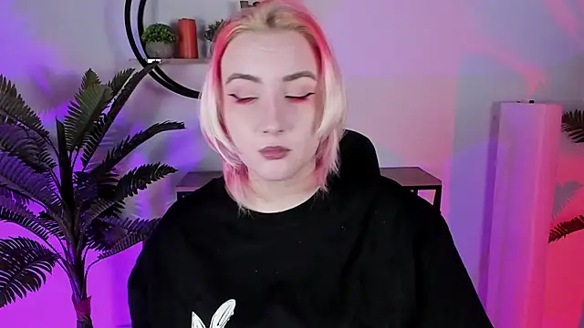 Snapshot of AsheLucker chatting on 16, 2, 2025 AsheLucker online show from 16, 2, 2025