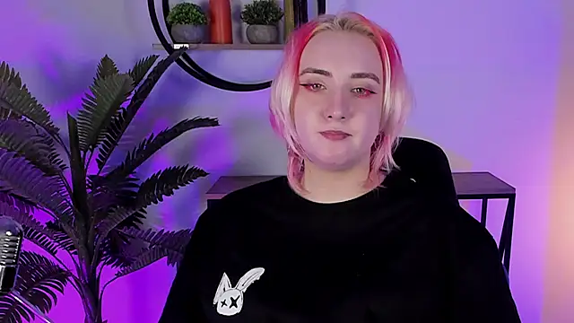 Snapshot of AsheLucker chatting on 16, 2, 2025 AsheLucker online show from 16, 2, 2025