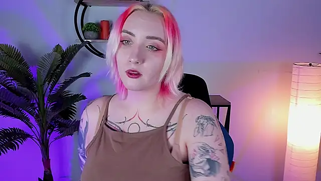 Snapshot of AsheLucker chatting on 20, 2, 2025 AsheLucker online show from 20, 2, 2025