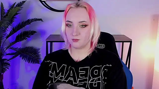 Snapshot of AsheLucker chatting on 27, 2, 2025 AsheLucker online show from 27, 2, 2025