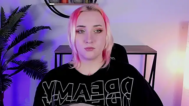 Snapshot of AsheLucker chatting on 27, 2, 2025 AsheLucker online show from 27, 2, 2025