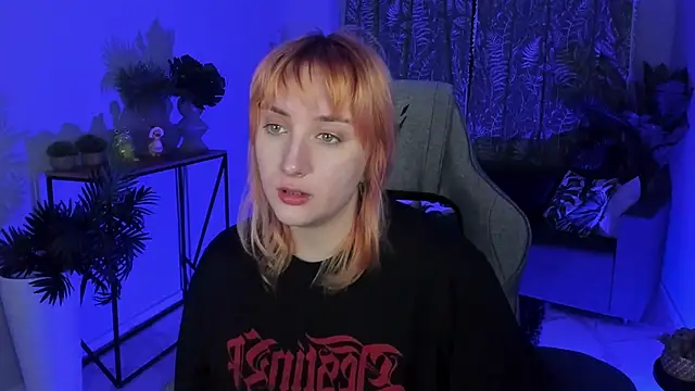 Snapshot of AsheLucker chatting on 19, 9, 2025 AsheLucker online show from 19, 9, 2025