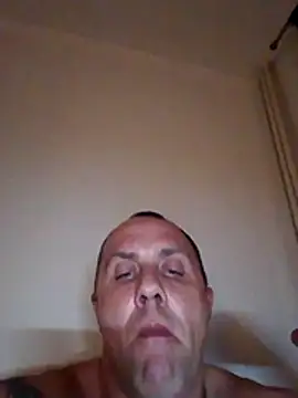 Zwariowanii2017 online show from 8, 11, 2025