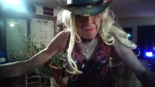 CROSSCOUNTRY1 online show from 16, 11, 2025