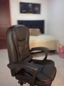 Ambar pe  online show from 29, 10, 2025