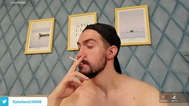 Snapshot of Dylan_Best chatting on 15, 7, 2026 Dylan Best online show from 15, 7, 2026