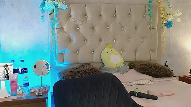 Snapshot of nini_love01 chatting on 23, 1, 2025 nini love01 online show from 23, 1, 2025