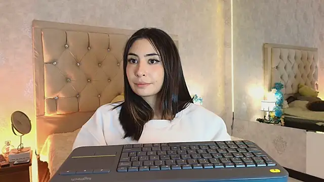 Snapshot of nini_love01 chatting on 24, 1, 2025 nini love01 online show from 24, 1, 2025