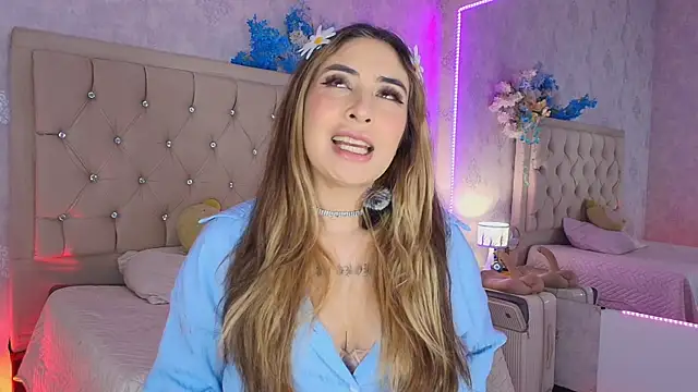 Snapshot of nini_love01 chatting on 10, 5, 2026 nini love01 online show from 10, 5, 2026