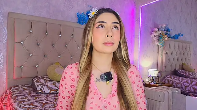 Snapshot of nini_love01 chatting on 21, 5, 2026 nini love01 online show from 21, 5, 2026