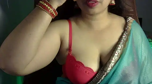 Snapshot of Maalnad_beauty chatting on 3, 12, 2024 Maalnad beauty online show from 3, 12, 2024
