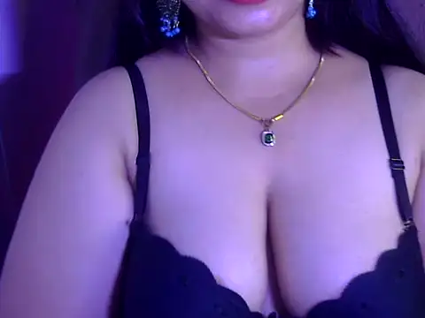 Snapshot of Maalnad_beauty chatting on 14, 4, 2026 Maalnad beauty online show from 14, 4, 2026
