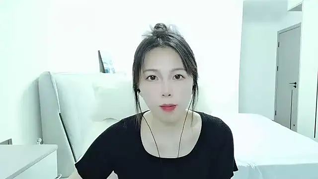 Sunset glow online show from 22, 9, 2025