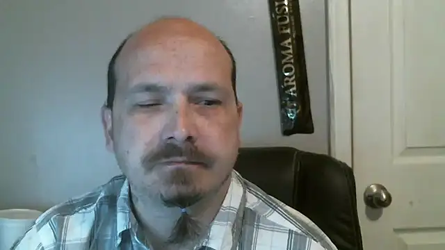 Snapshot of kong_smurfette chatting on 27, 1, 2025 kong smurfette online show from 27, 1, 2025