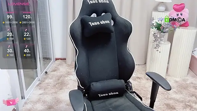 Snapshot of Happy_Kitty chatting on 16, 2, 2025 Happy Kitty online show from 16, 2, 2025