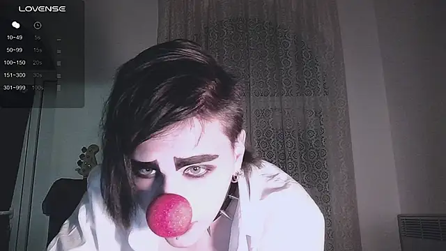 Snapshot of sademobeer chatting on 4, 10, 2025 sademobeer online show from 4, 10, 2025