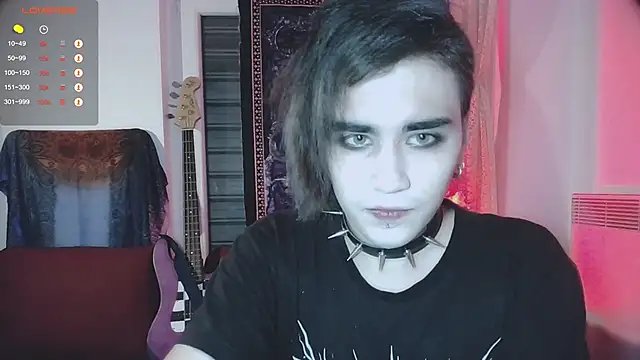 Snapshot of sademobeer chatting on 7, 10, 2025 sademobeer online show from 7, 10, 2025