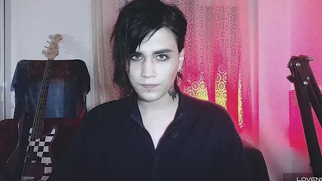 sademobeer online show from 3, 12, 2025