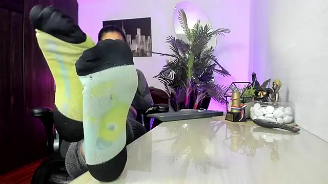 Snapshot of Amaia_Bushida chatting on 16, 9, 2025 Amaia Bushida online show from 16, 9, 2025