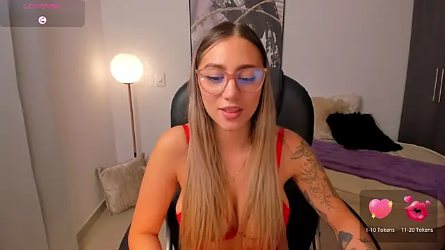 Snapshot of StacyConner chatting on 26, 2, 2025 StacyConner online show from 26, 2, 2025