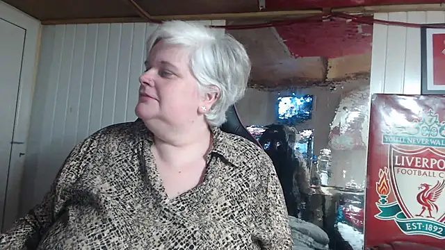 Snapshot of sexychazza16 chatting on 13, 12, 2024 sexychazza16 online show from 13, 12, 2024