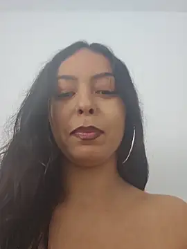 Snapshot of -xxx-Lally-xxx- chatting on 25, 10, 2025 -xxx-Lally-xxx- online show from 25, 10, 2025