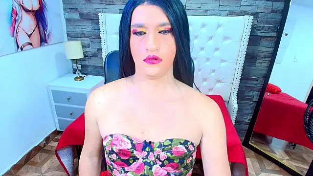 TRINY TS online show from 8, 5, 2026