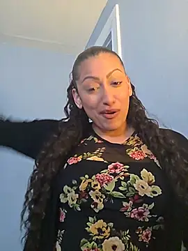 Snapshot of Nikkierosee chatting on 28, 5, 2026 Nikkierosee online show from 28, 5, 2026