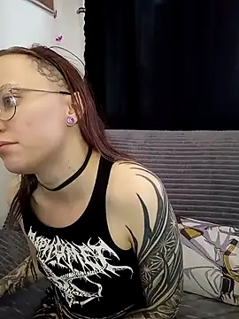 Aelita bb online show from 2, 1, 2025