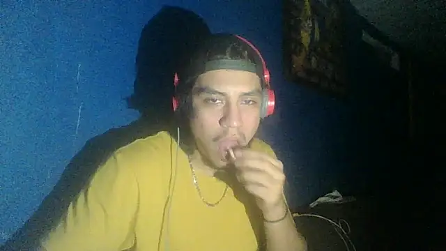 AlexAlejandro13 online show from 2, 10, 2025