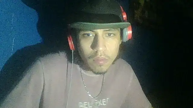 AlexAlejandro13 online show from 5, 10, 2025