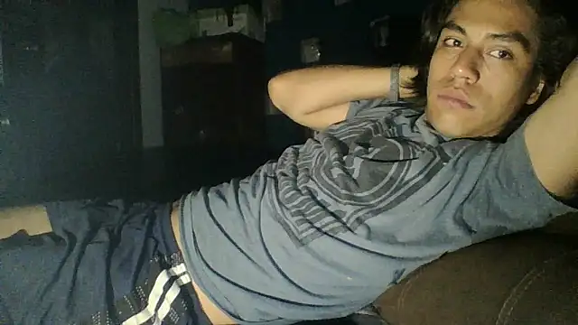 AlexAlejandro13 online show from 11, 5, 2026