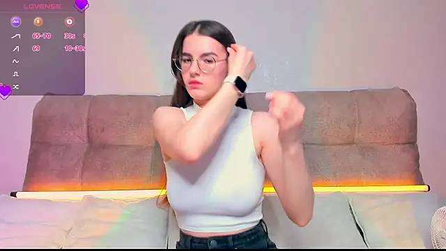 AriellaTesk online show from 8, 5, 2026