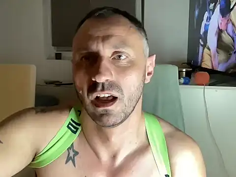 Snapshot of alekandrobg chatting on 26, 9, 2025 alekandrobg online show from 26, 9, 2025