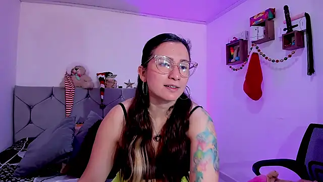 vanessabrown  online show from 22, 12, 2025