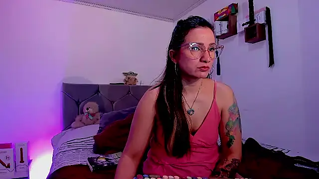 vanessabrown  online show from 14, 1, 2026