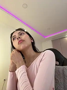 Sensualtease online show from 6, 1, 2026