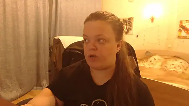 Snapshot of Janiffer_MiMi chatting on 12, 12, 2024 Janiffer MiMi online show from 12, 12, 2024