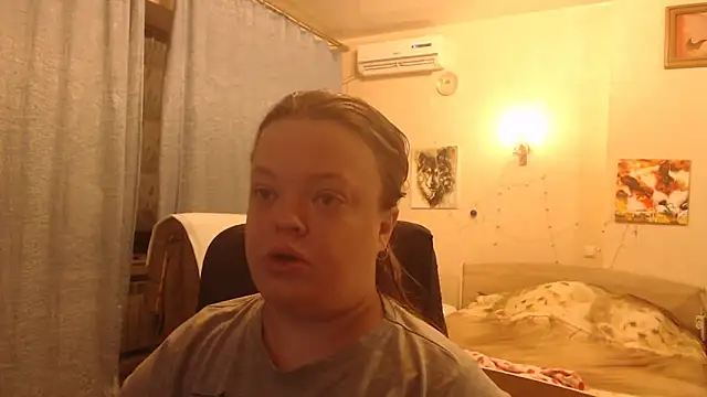 Snapshot of Janiffer_MiMi chatting on 13, 12, 2024 Janiffer MiMi online show from 13, 12, 2024