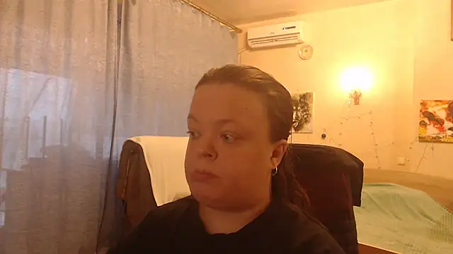 Snapshot of Janiffer_MiMi chatting on 16, 12, 2024 Janiffer MiMi online show from 16, 12, 2024